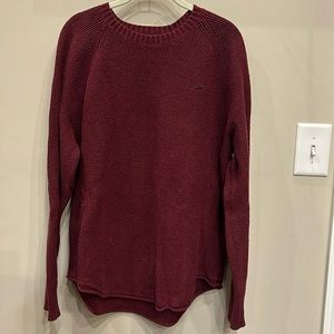 Hollister Sweater. In good condition.